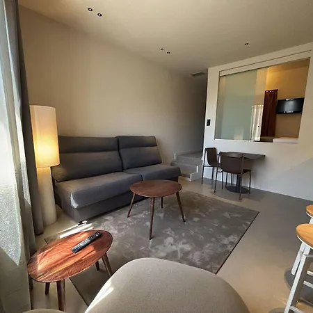 Senator Barcelona Apartments Exterior photo